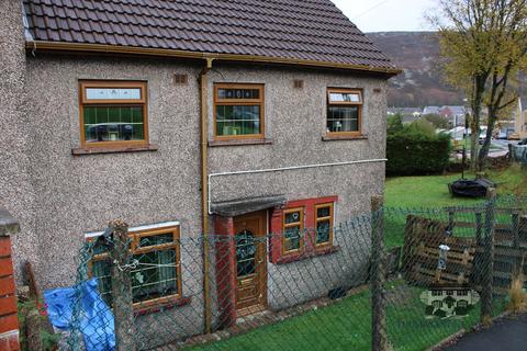 9 Cae Glas, Tonypandy, CF40 1RG
