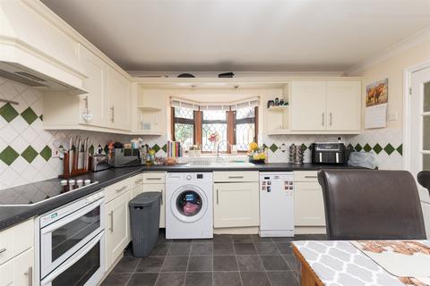 3 bedroom semi-detached house for sale, City Way, Rochester, Kent