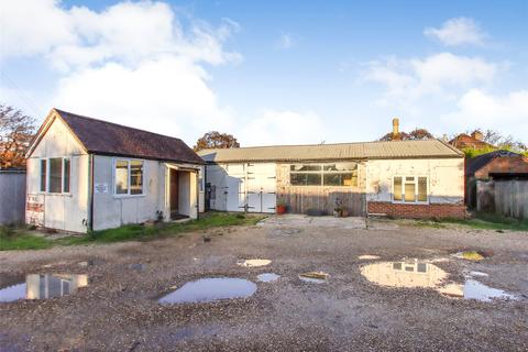 3 bedroom property with land for sale - South Street, Pennington, Lymington, Hampshire, SO41