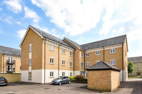 undefined, Shepherds Court,  Carterton,  OX18