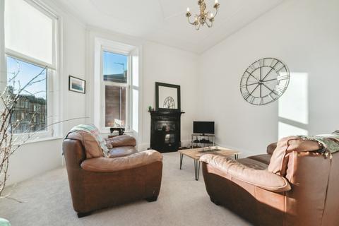 1 bedroom apartment for sale - Trefoil Avenue, Flat 2/2, Shawlands, Glasgow, G41 3PF