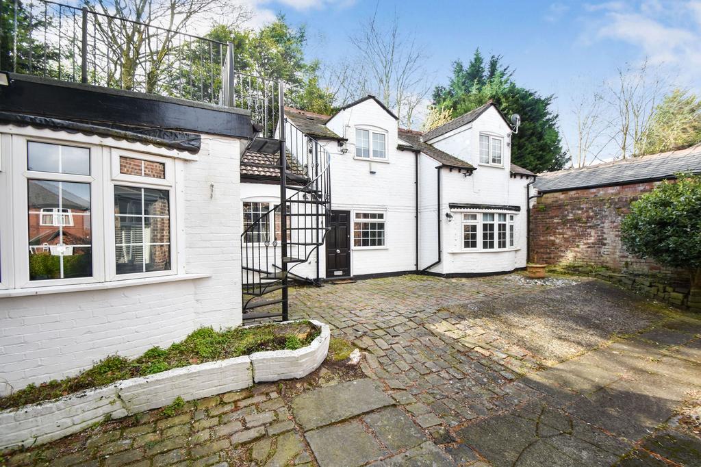 Daleslea Cottage, Avondale Road, Whitefield 3 bed detached house for