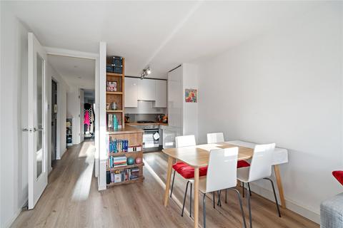 35 Theseus Walk, London, N1 8DS