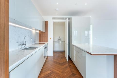 3 bedroom apartment to rent, Capital Building, Embassy Gardens, Nine Elms, SW11