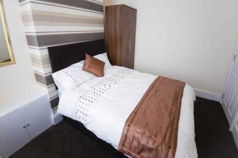 4 bedroom house share to rent - Cranborne Road, Wavertree