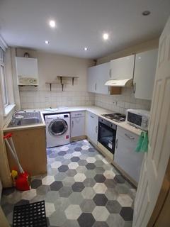 2 bedroom ground floor flat to rent, Wolseley Road, Preston PR1