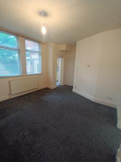 2 bedroom ground floor flat to rent, Wolseley Road, Preston PR1