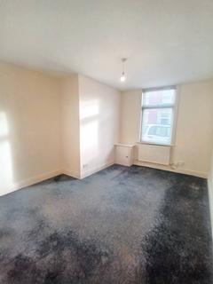 2 bedroom ground floor flat to rent, Wolseley Road, Preston PR1