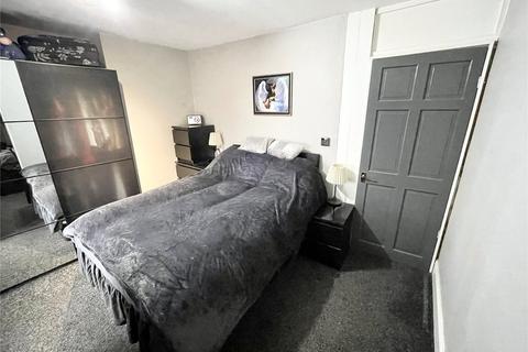 21 Connery Crescent, Ashton-under-lyne, OL6 8DR