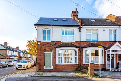9 Garbutt Road, Upminster, RM14 2XA