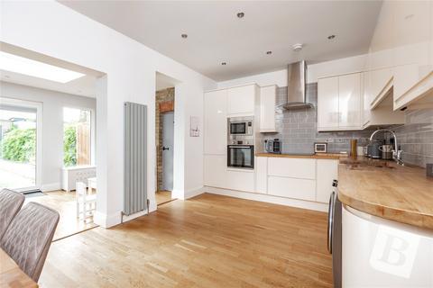 9 Garbutt Road, Upminster, RM14 2XA