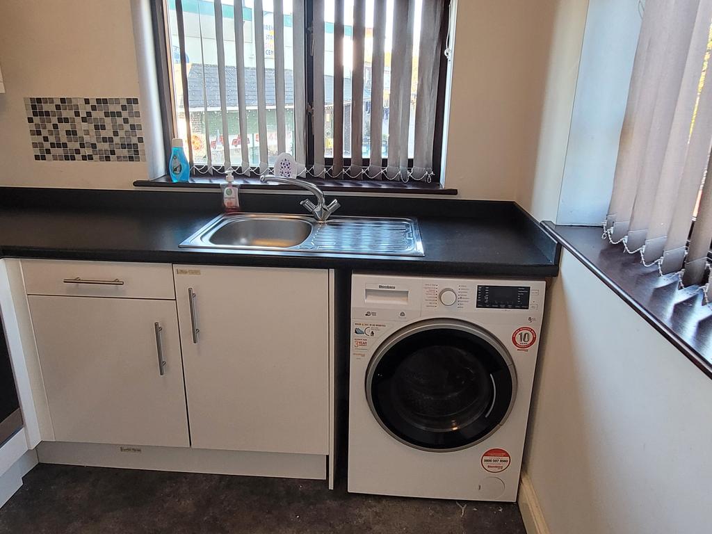 Brewery Street, Rugeley WS15 Studio £475 pcm (£110 pw)