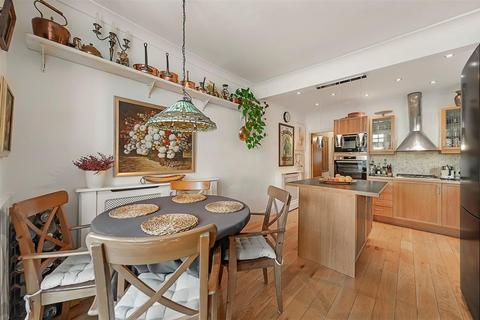 2 bedroom maisonette for sale, St. Ann's Hill, SW18