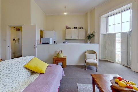 1 bedroom flat for sale - London Road, Dover