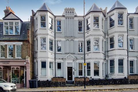 3 bedroom flat for sale - Middle Lane, Crouch End, London, N8