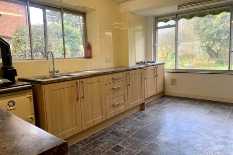 3 bedroom semi-detached house for sale - Mainstone, Romsey, Hampshire, SO51