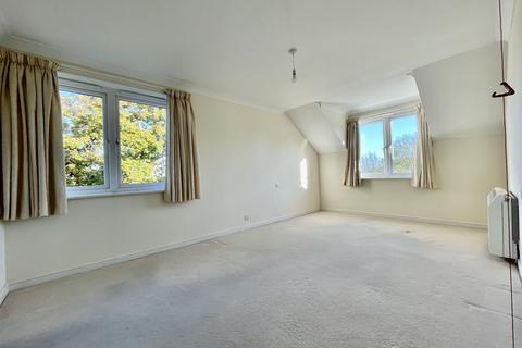 1 bedroom flat for sale - Garrett Court, Vicarage Lane, Hailsham, East Sussex, BN27