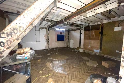 Warehouse to rent, Romford Road, Forest Gate, E7