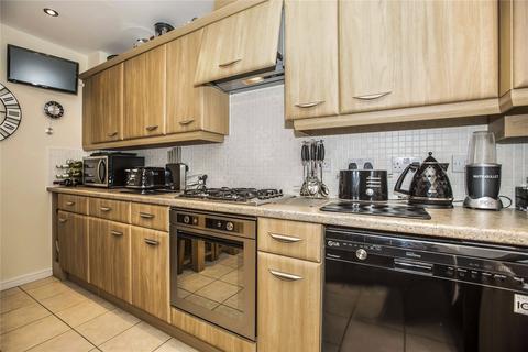 undefined, Swan Meadow, Warwick, Warwickshire, CV34