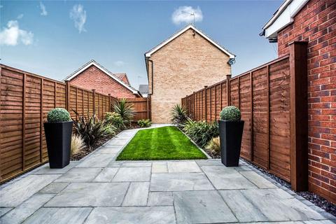 undefined, Swan Meadow, Warwick, Warwickshire, CV34