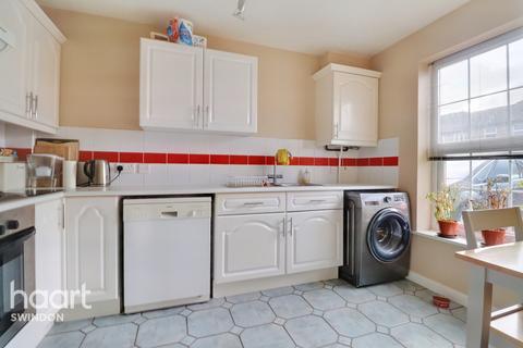 30 Pasture Close, Swindon, SN2 2UH