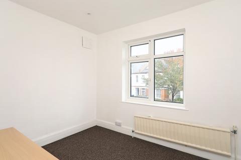 38 Montague Road, London, W7 3PQ