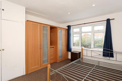 38 Montague Road, London, W7 3PQ
