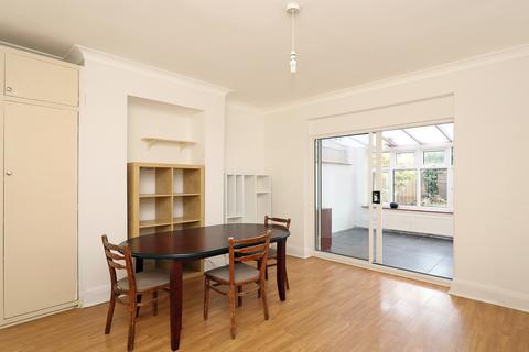 38 Montague Road, London, W7 3PQ