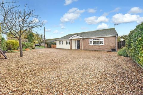 4 bedroom bungalow for sale, Folly Road, Mildenhall, Bury St. Edmunds, IP28