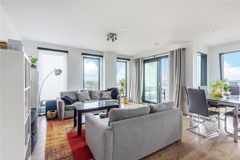 3 bedroom apartment for sale - Great Eastern Road, London, E15