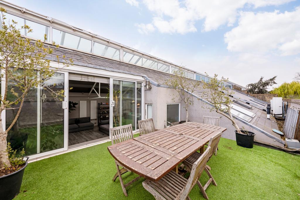 Tramways House Hi-15 T202211181736.jpg
