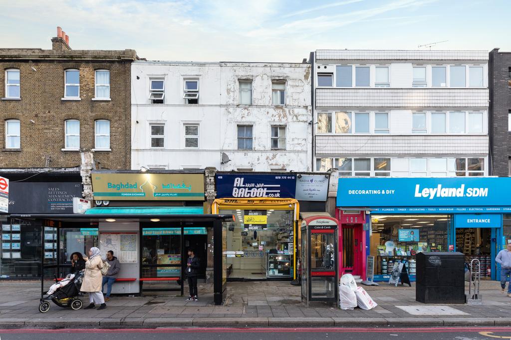 Edgware Road 408 Ext1 T202211181324.jpg