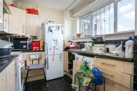 Flat 70, Ansell House Mile End Road, London, E1 4UX