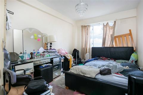 Flat 70, Ansell House Mile End Road, London, E1 4UX