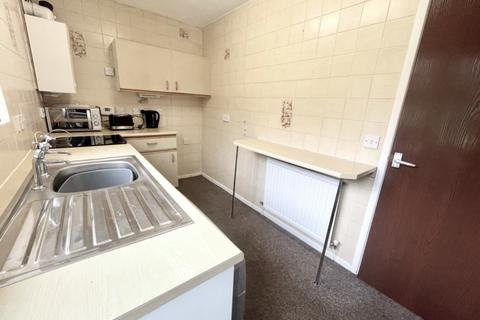 2 bedroom detached bungalow for sale - Ullswater Park, Dronfield Woodhouse, Dronfield, Derbyshire, S18 8NL