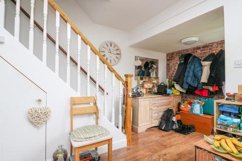 3 bedroom terraced house for sale - High Street, Canewdon