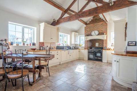 5 bedroom detached house for sale - Chipping