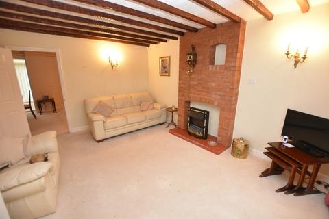 2 Amington Road, Shirley, Solihull, B90 2RF