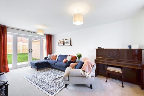 3 bedroom detached house for sale - Wool Road, Bury St Edmunds