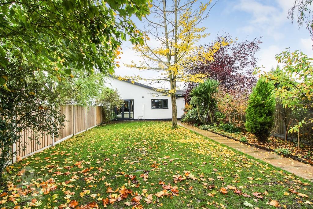 Richardson Crescent, Hethersett 5 bed semidetached bungalow for sale
