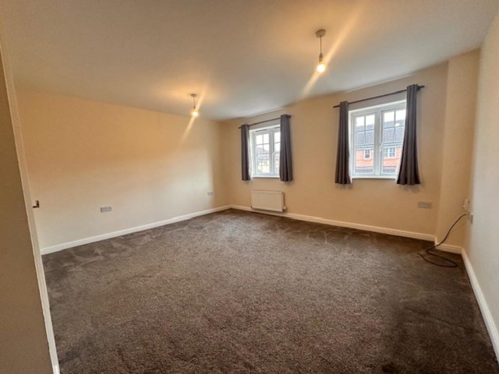 Lounge reverse