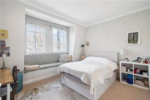 2 bedroom apartment for sale, Courtfield Road, London, SW7