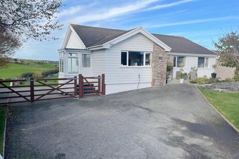 3 bedroom detached bungalow for sale - Trearddur Bay, Isle of Anglesey