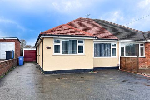 3 bedroom semi-detached bungalow for sale - Westbourne Avenue, Cheslyn Hay, WS6 7DF