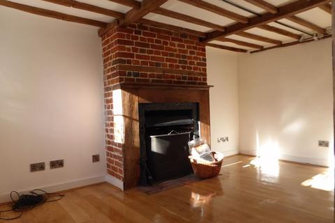 1 bedroom character property to rent, Castle Walk, Reigate