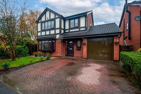 4 bedroom detached house for sale - Broadwell Drive, Leigh, WN7