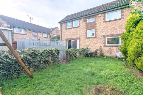 41 Loxwood Close, Feltham, TW14 8SQ
