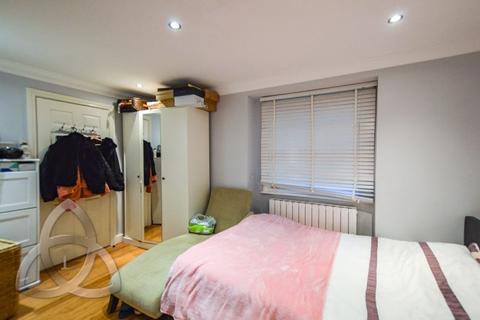 2 bedroom ground floor flat to rent - Belgrave Gardens, NW8