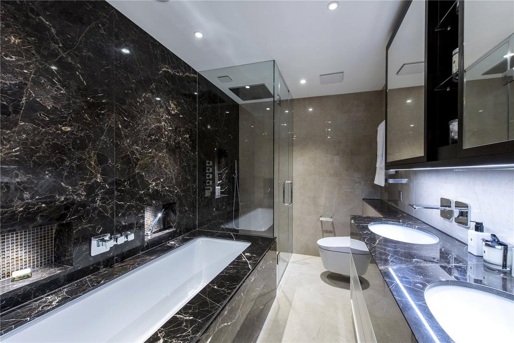 Master Ensuite