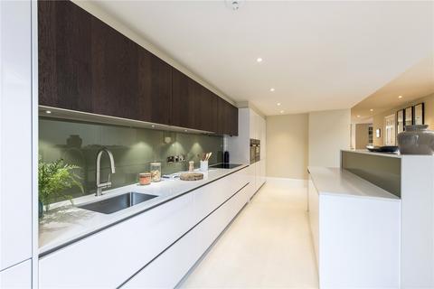 3 bedroom apartment for sale, Chesham Street, SW1X